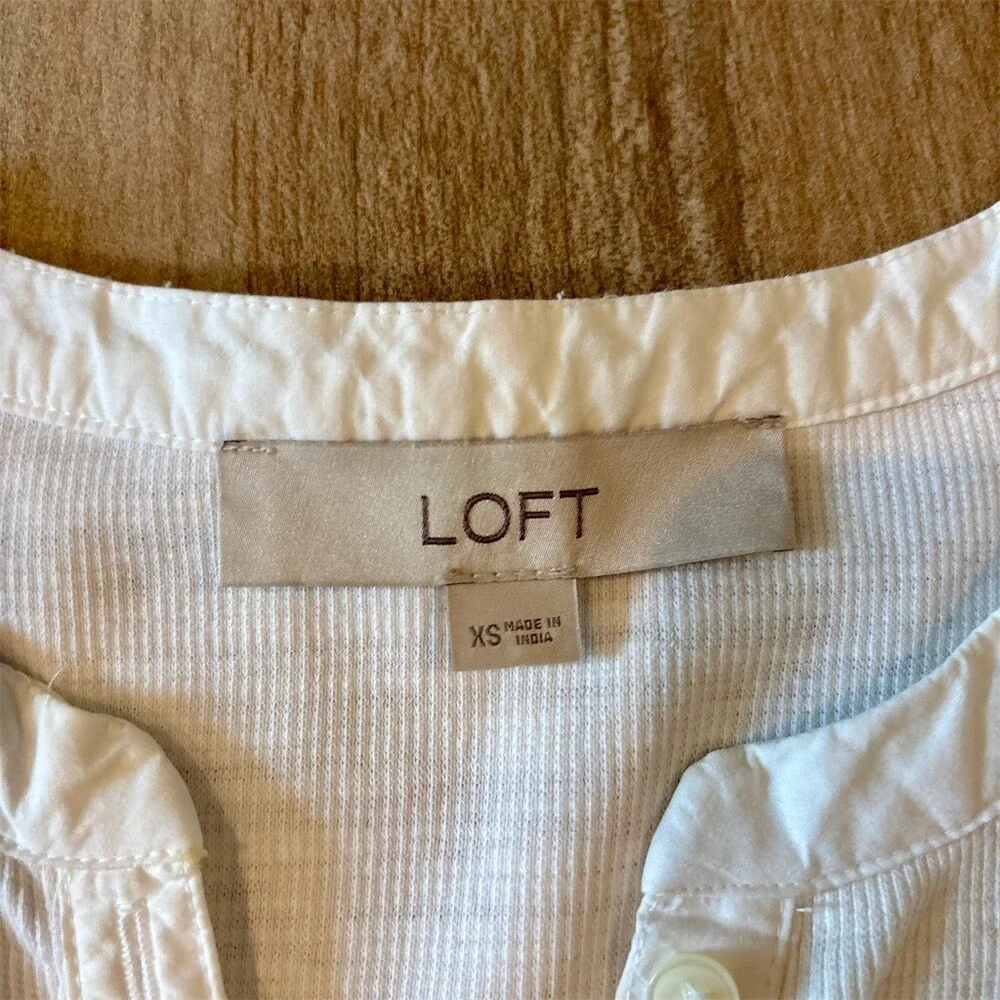 LOFT Blouse Womens XS White Ribbed Henley Puff Sleeve Button Front
